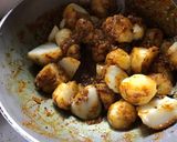 A picture of step 7 of Bengali Aloo Dum (chaat).