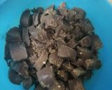 A picture of step 2 of Chocolate walnut cigar.