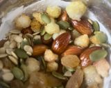 # सिंघाड़ा आटा व्रत गोंद लड्डू रेसिपी चरण 4 फोटो