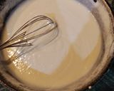 Foto del passaggio 7 della ricetta Crema diplomatica al limone con sfoglia e cioccolato