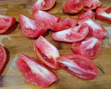 Foto del paso 1 de la receta: Tartar de tomate🍅🍅🍅🍅