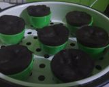Foto langkah ke 6 dari resep Brownies imut lembut no mixer no kukusan no oven.
