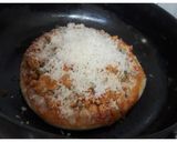 A picture of step 14 of Egg Pizza (without oven).