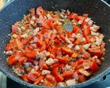 Une image de l'étape 9 de Gratin de coquillettes au lard, 3 fromages, tomates et champignons.
