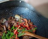 Gambar langkah 2 resipi Ayam Masak Lada Hitam.