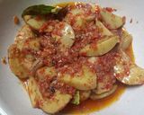 Foto langkah ke 4 dari resep Jengkol pedas daun jeruk.