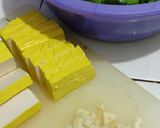 Foto langkah ke 1 dari resep Cah Tahu Siomak Bawang Putih.