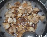 A picture of step 3 of Jerusalem Artichokes Garlic Roast.