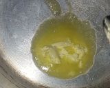 A picture of step 2 of Cheesy Pasta breadrolls.