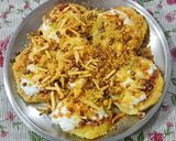 A picture of step 4 of Crispy Potato Tikki.