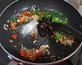 Foto langkah ke 3 dari resep Telur Ceplok Kecap.