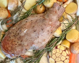 Foto del paso 3 de la receta: Pierna de cordero lechal al horno