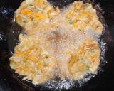 Foto langkah ke 4 dari resep Bakwan Goreng Kriuk.