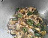 A picture of step 5 of Capsicum 🫑 Mushroom 🍄.