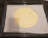 Foto langkah ke 6 dari resep Kulit Pizza Keto.