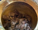 A picture of step 6 of Mutton Yakhni Pulao.