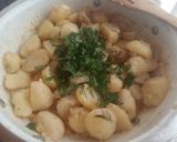 Kapros petrezselymes újburgonya recept fázis 2 fotója