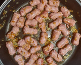 Foto del paso 1 de la receta: Salchichas frescas con judías verdes guisadas