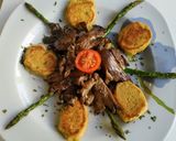 Foto del paso 3 de la receta Setas y espárragos con rebocitos