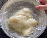 A picture of step 5 of Chocolate Chip Mochi Cookies.