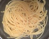 Hình bước làm 3 của món Bim bim mì ý giòn rụm
