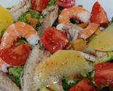 Foto del paso 3 de la receta: Ensalada caballa con langostinos y mahonesa