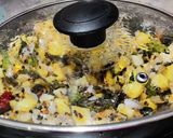 A picture of step 2 of Daliya upma (Broken wheat upma).