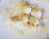 A picture of step 3 of Sweet Rabdi Samosa.