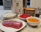 Foto del paso 1 de la receta: Solomillo de cerdo con salsa de piquillos y tomate