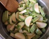 Foto del paso 2 de la receta: Sopa de Calabacita con Apio
