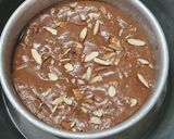 A picture of step 6 of Bourbon biscuit cake.