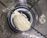 A picture of step 1 of Pineapple milk shake.