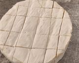 Φωτογραφία βήματος 1 της συνταγής Ψητό camembert με βερίκοκα και ηλιόσπορους