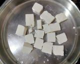 A picture of step 1 of Matar paneer without tomato.