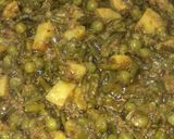A picture of step 7 of Alu matar mongray.