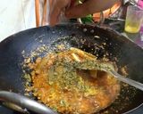 A picture of step 3 of Dahi Aloo Baingan Ki Sabji.