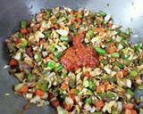 A picture of step 4 of Chinese Fried Rice.