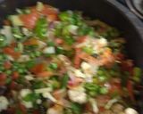 A picture of step 2 of Veg Korma.