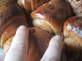 Brioche au lait concentré sucré et pépites de chocolat (la plus facile de mes recettes de brioche)