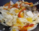 Foto del paso 4 de la receta Pollo agridulce con nísperos
