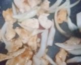 รูปขั้นตอนการทำที่ 2 ของ ผัดน้ำพริกเผาอกไก่นุ่มเส้นบุกสาหร่าย - คีโต