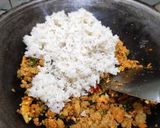 Foto langkah ke 5 dari resep #9 Nasi Tutug Oncom.