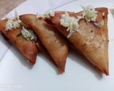 A picture of step 8 of Mini Qeema Samosa.