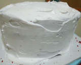 A picture of step 10 of Torting, levelling,and layering a cake.