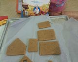 Foto langkah ke 3 dari resep GingerBread House Cookies.