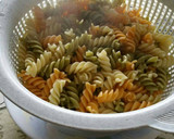 Foto del paso 3 de la receta: Pasta de colores hélices-estilo oriental