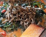 Foto langkah ke 4 dari resep Tumis daun pare dan teri.