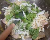 Foto langkah ke 3 dari resep Char Kway Teow (Kwetiau Goreng).