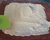 Foto del paso 4 de la receta: Brazo gitano de chocolate y crema (bizcocho enrollado)