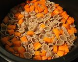 Foto del paso 4 de la receta: Ensalada suculenta, pastosa y de San Flauta